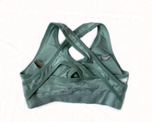 Load image into Gallery viewer, Multicam Sport Bra